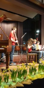 Jugend singt und musiziert im Bürgerhaus 2016